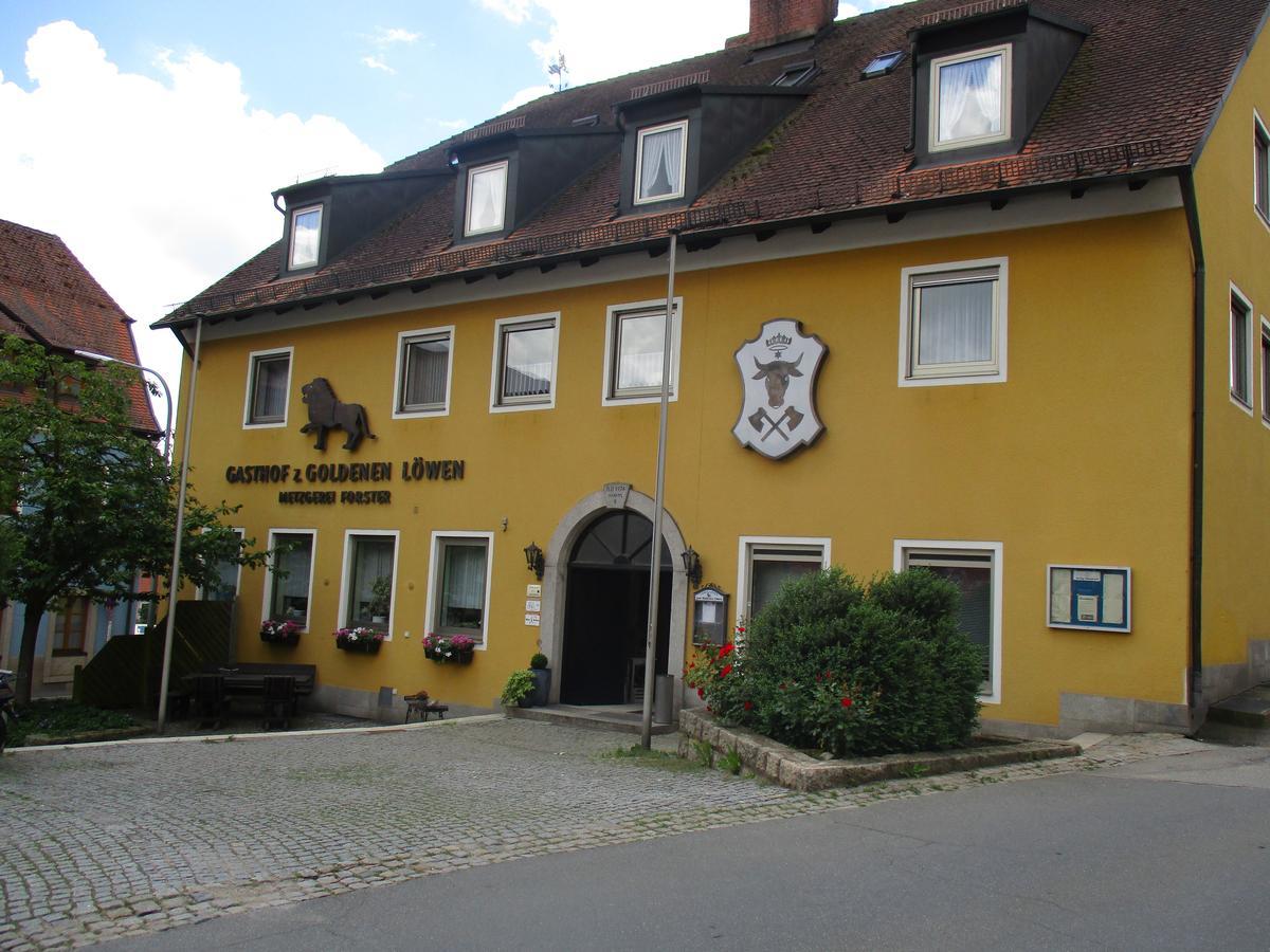Landgasthof Zum Goldenen Loewen Moosbach  Exterior photo